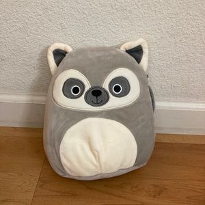NWT (8in) gray lemur squishmallow